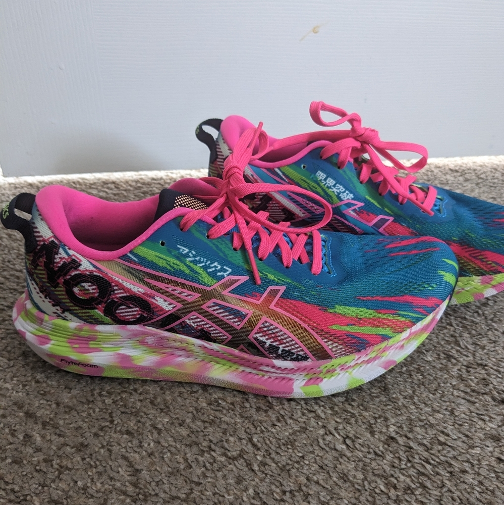 Asics Noosa Tri 13 *LIKE NEW*